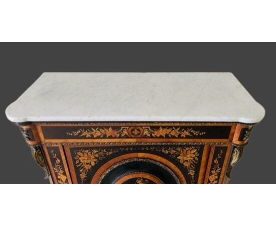 CREDENZA INTARSIATA 