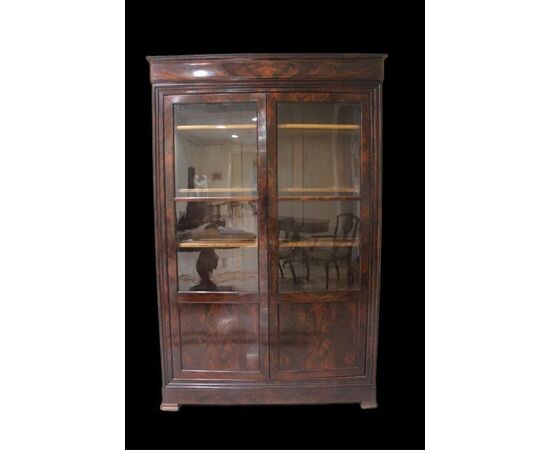 Two-door mahogany display cabinet     