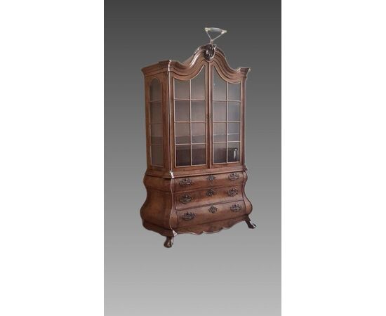 Showcase Dutch walnut