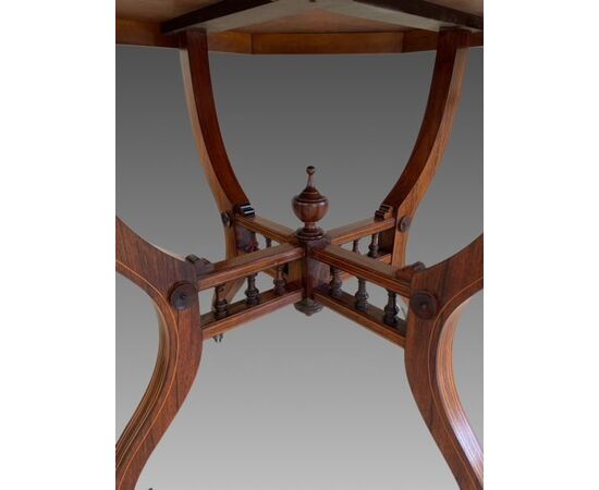 English center table, coffee table antique