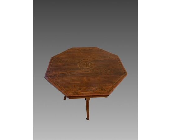 English center table, coffee table antique