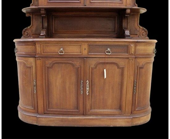 Credenza a quattro ante con vetrina