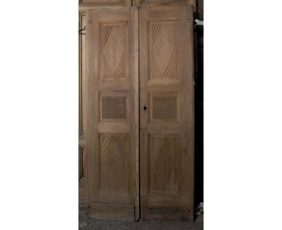 ptci409 door in walnut with diamonds, mis. h 212 cm x width. 106