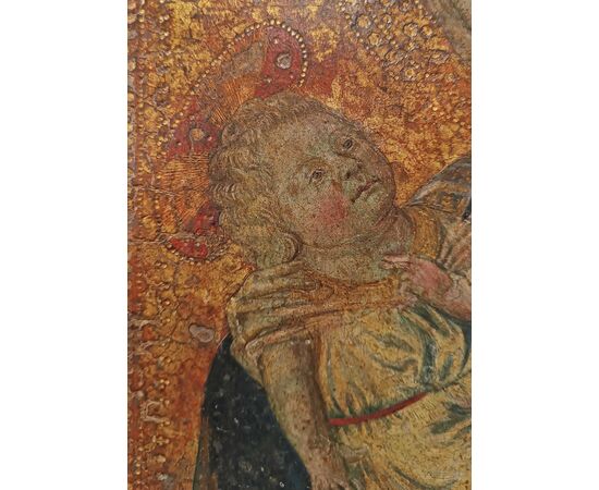 TAVOLETTA LIGNEA MADONNA E BAMBINO SU FONDO ORO XVI SECOLO