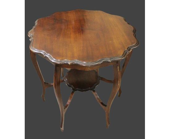 Coffee table antique furniture, English antique