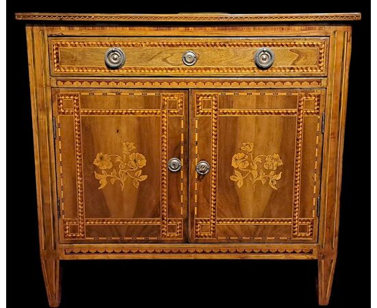 CREDENZA INTARSIATA - NORD EUROPA -  XIX SEC.