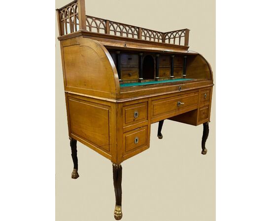 Elegant Writing Desk     