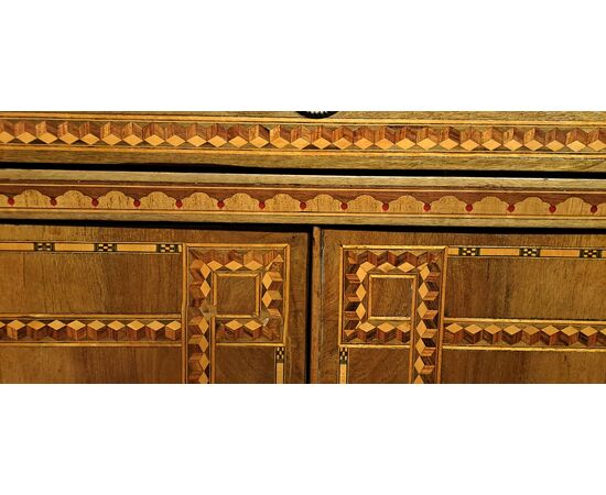 CREDENZA INTARSIATA - NORD EUROPA -  XIX SEC.