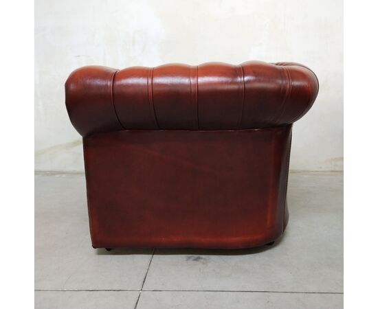 Poltrona chesterfield club inglese vintage originale in pelle rosso bordeaux 