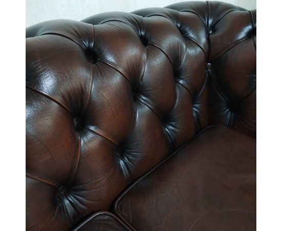 Divano chesterfield club 3 posti inglese vintage originale in pelle marrone testa di moro 