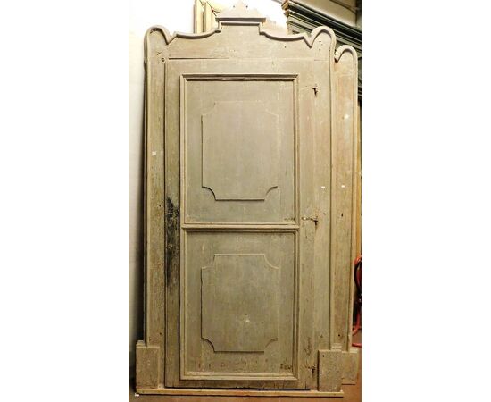 pts655 n. two doors&#39; 700, with shaped frame, mis. max h cm 245 x 125 cm     