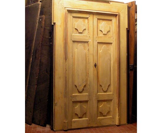 pts437 n.13 doors with poplar frame mis. max 137 x 223cm     