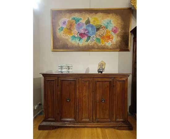 CREDENZA IN NOCE XVII SECOLO 