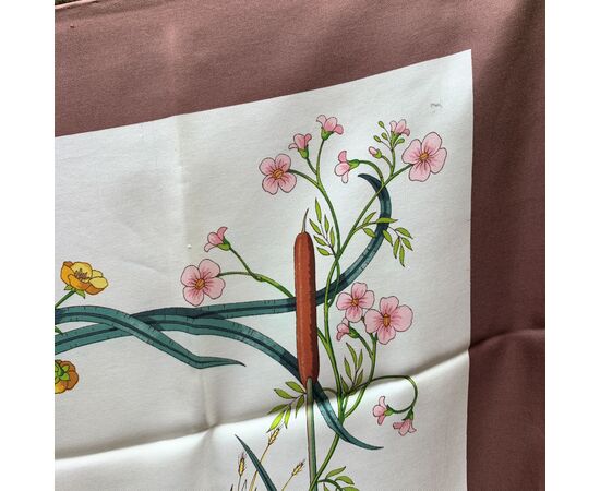 GUCCI Foulard Vintage in Seta Col. Marrone