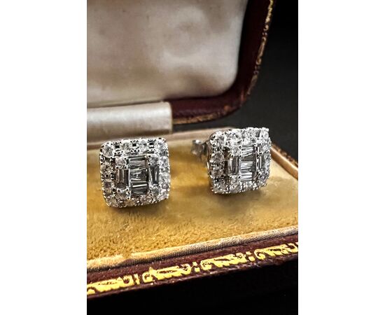 Orecchini  quadrati   con  Diamanti  1  ct.
