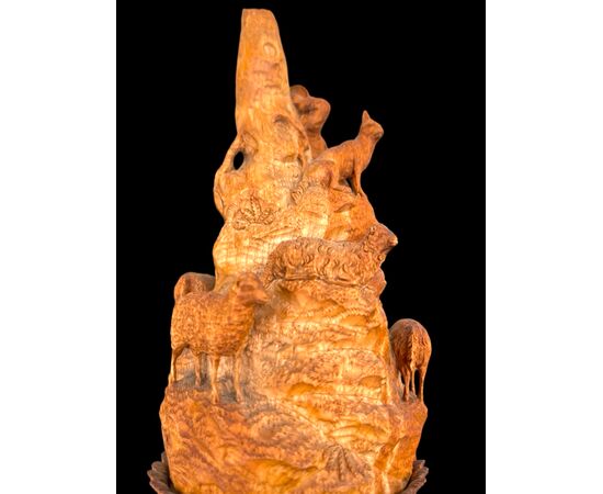 Scultura in legno dolce raffigurante pastore con pecore.Germania