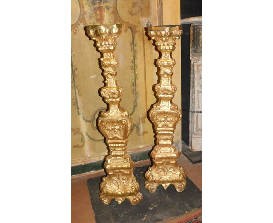 lamp158 - pair of golden candlesticks, cm l 28 xh 109     
