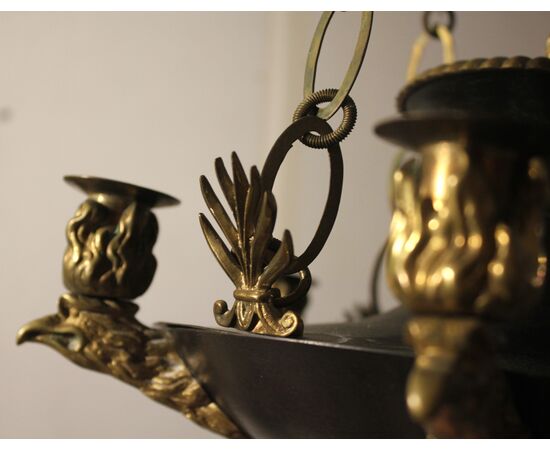 Lume Impero a sospensione, bronzo patinato e dorato.