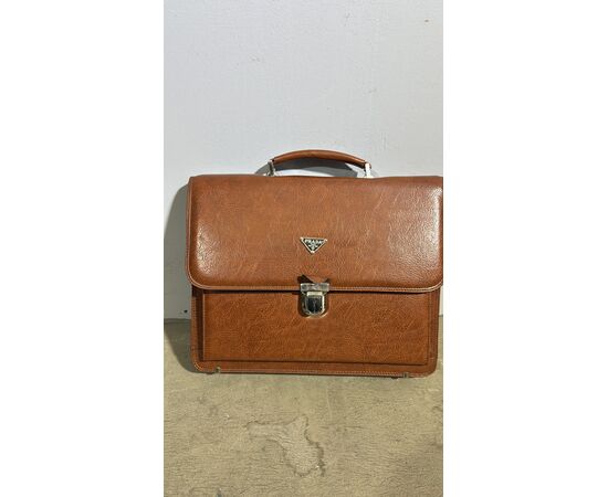 Borsa da lavoro vintage in cuoio PRADA, mis h36 l 40 p12 cm