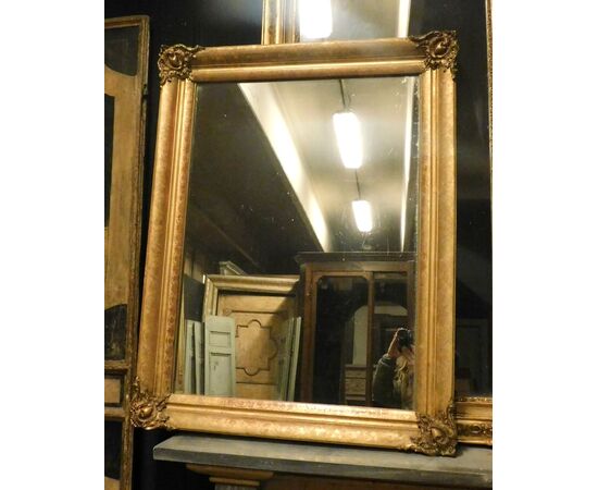 specc246 - 19th century gilt mirror, l 84 xh 110     