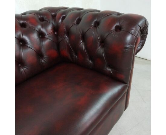 Divano Chesterfield club 3 posti inglese originale in pelle rosso bordeaux anticato ( VENDUTO ) 