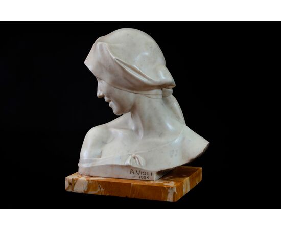 Scultura in marmo di Armando Violi (1883-1934)