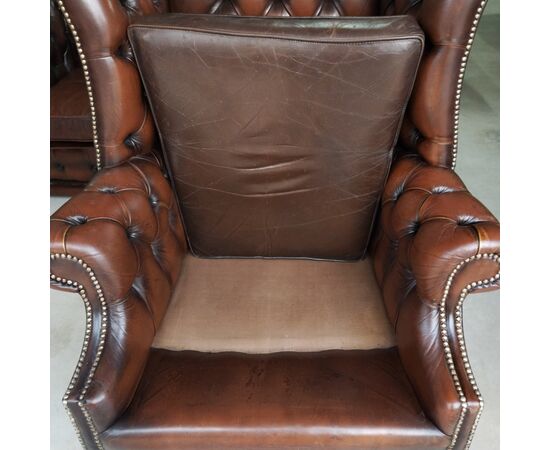 Poltrona chesterfield antica bergere inglese originale in pelle marrone   ( VENDUTO ) 