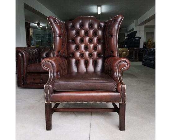 Poltrona chesterfield antica bergere inglese originale in pelle marrone   ( VENDUTO ) 