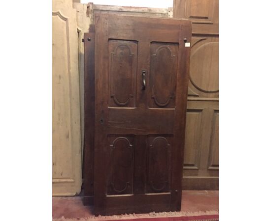 ptci509 - door in carved walnut, eighteenth century, cm l 95 xh 204     