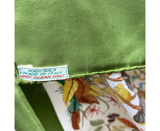 GUCCI Foulard Vintage in Seta Col. Verde Funghi (Mushrooms)