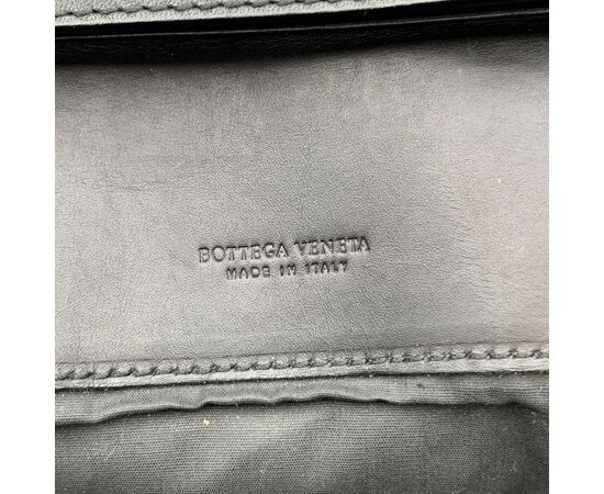 BOTTEGA VENETA Pochette in Pelle Col. Nero Pouch S