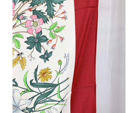 GUCCI Foulard Vintage in Seta Col. Rosso Flora