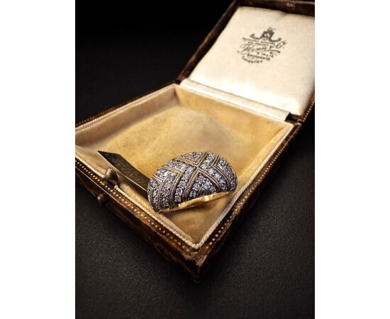 Anello  a  fascia  con  Diamanti  