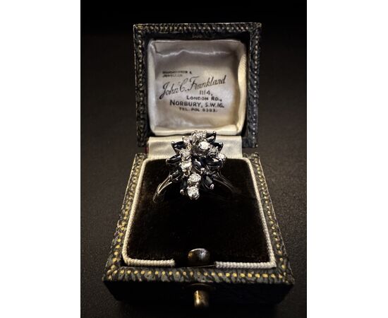 Anello  con  Zaffiri  e  Diamanti  0.70 ct.