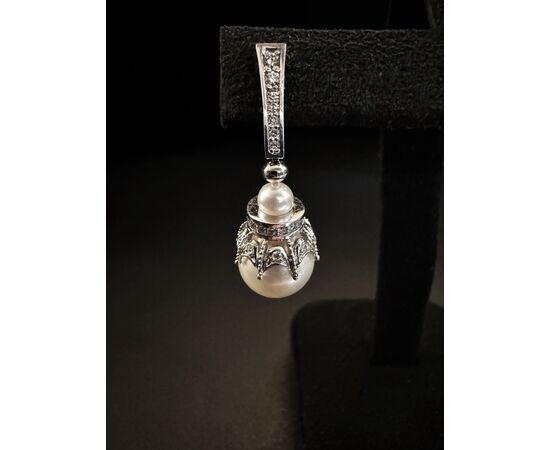 Orecchini  con  Perle  e  Diamanti 