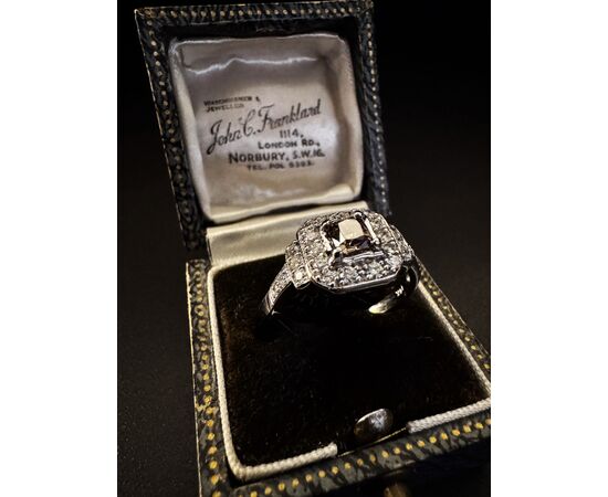 Anello  con  Diamante  Brown