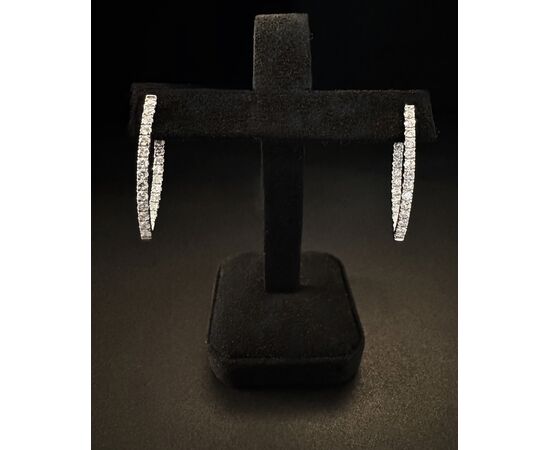 Orecchini   con  Diamanti   1.90 ct.