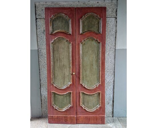 Venetian door painted in tempera early XVIII century     