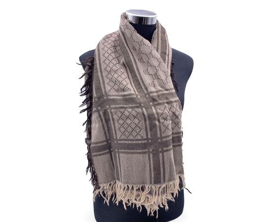 GUCCI Foulard in Seta Col. Marrone Scialle