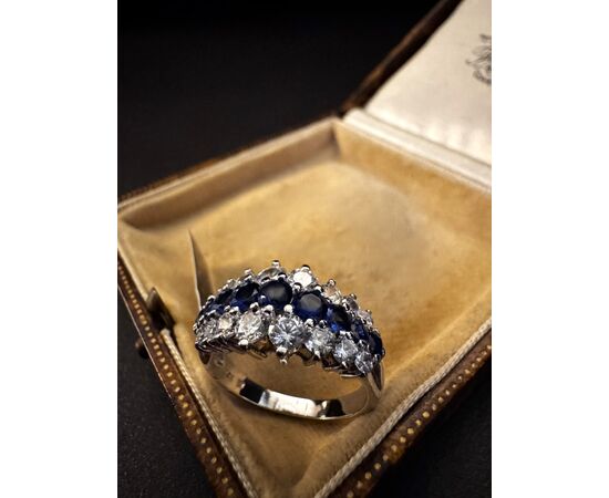 Anello  con  Zaffiri  e  Diamanti  1.80  ct.