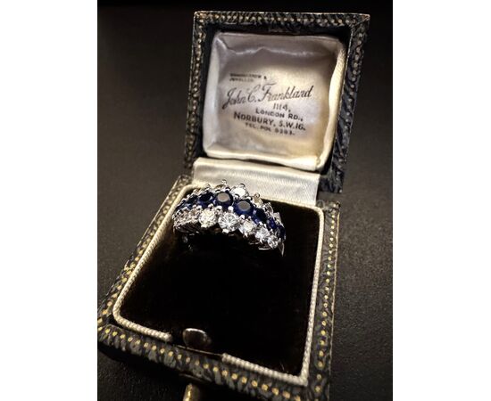 Anello  con  Zaffiri  e  Diamanti  1.80  ct.
