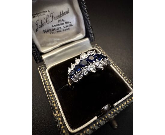 Anello  con  Zaffiri  e  Diamanti  1.80  ct.