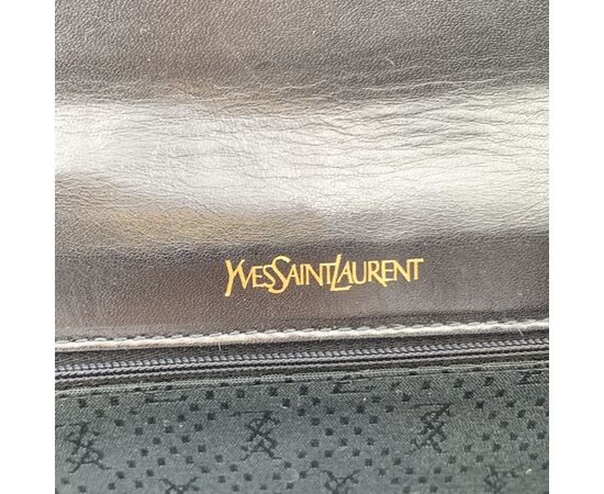 YVES SAINT LAURENT Pochette Vintage in Pelle Lucida Col. Nero S