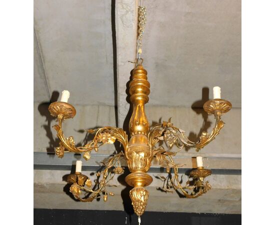 lamp163 - golden lacquered wooden chandelier, early 20th century, cm l 80 xh 65     
