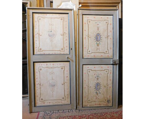 ptl435 two lacquered Louis XVI doors, mis. larg. 84 xh 203 -94 xh 205 cm     