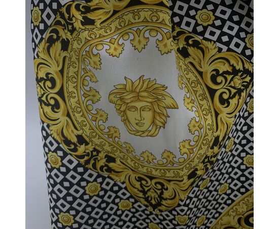 VERSACE Foulard Vintage in Seta Col. Multicolore