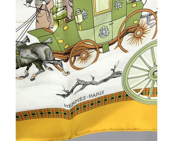 HERMES Foulard Vintage in Seta Col. Giallo Carre 90