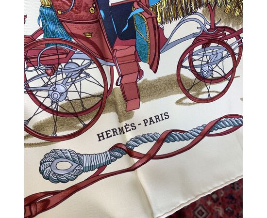 HERMES Foulard Vintage in Seta Col. Beige Carre 90