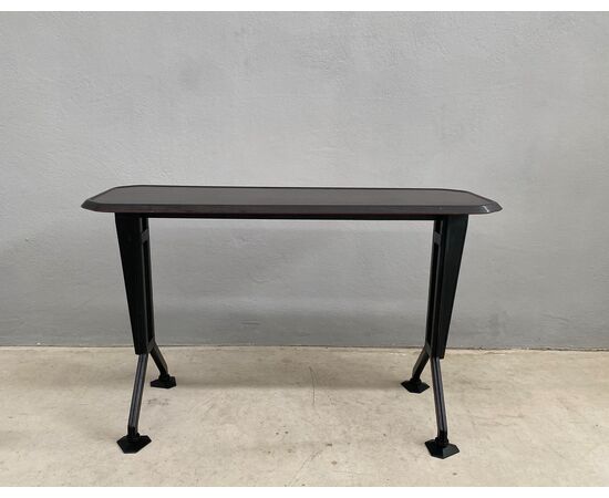 Tavolino mod. Arco, Studio BBPR per Olivetti, anni '60