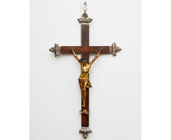 XVII secolo, Crocifisso